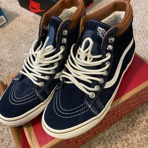 Vans mens shoes size US 7.5 SOLD ❗️❗️❗️